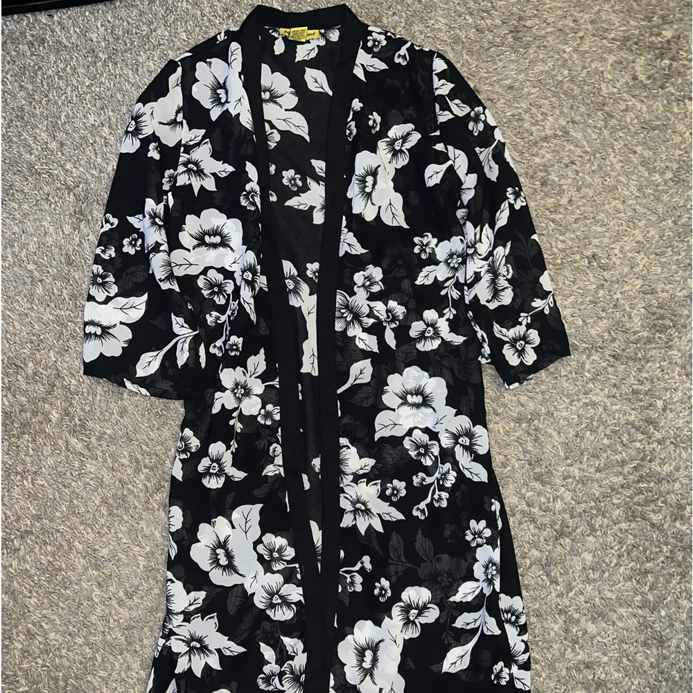 Long Silk Black and White Floral Cardigan from Boutique